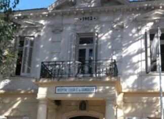 Escándalo en el Hospital Luisa Gandulfo: dos familias recibieron cuerpos equivocados