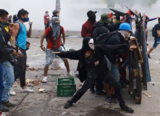 Colombia: José Miguel Vivanco negó presencia de las FARC en las manifestaciones