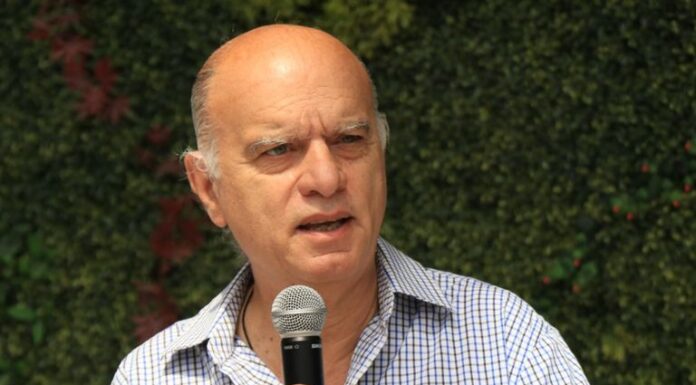 Néstor Grindetti: “En Lanús estamos con alrededor del 85% de ocupación de camas de terapia”
