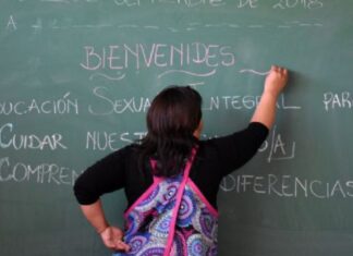 Presentaron un proyecto para prohibir el lenguaje inclusivo en escuelas y actos del Gobierno