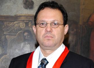 Carlos Mesía: “Nadie quiere que el destino de Perú termine siendo el mismo que el de Venezuela”
