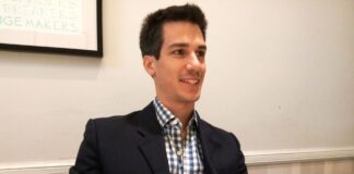 Iván Carrino: “Lo único que hicieron fue fundir a la economía y dejar a los chicos sin clases”