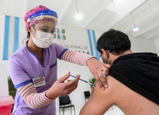 Pablo Sigal: “La cantidad de vacunas diarias que se están aplicando es bastante baja”