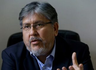 Fernando ‘Chino’ Navarro: “Me parece que no hay un discurso de odio de la profesora”