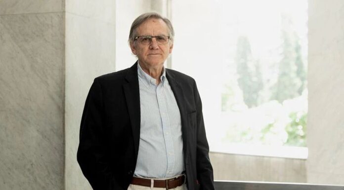 Eduardo López: “Tenemos doce millones de personas en Argentina que no tienen la tercera dosis”