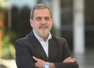 Carlos Fara: “La que manda es Cristina”