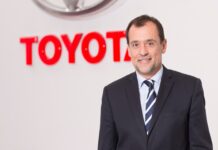 El director de Toyota advirtió por la falta de compresión de textos en la mayoría de sus entrevistados