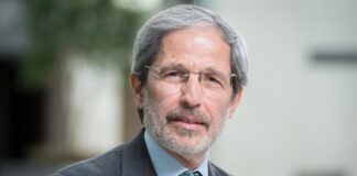 Héctor Torres: “Es mejor tener un ministro que no sea tan moderado pero con más poder que uno moderado”