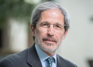 Héctor Torres: “Es mejor tener un ministro que no sea tan moderado pero con más poder que uno moderado”