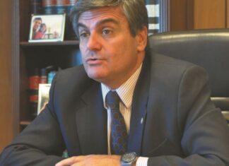 Gallo Tagle: “El presidente usa una cadena nacional de forma impropia para atacar un fallo de la Corte Suprema que hay que respetar”