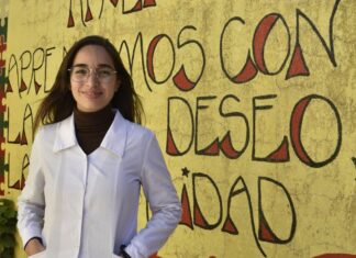 Una docente argentina está entre las 50 finalistas del Teacher Global Prize: “Para mí es una pasión”