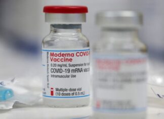 El desesperado pedido de la Red Vacuname por el atraso de las segundas dosis de Moderna