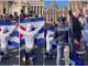 La policía del Vaticano le quitó la bandera a un cubano durante una misa del papa Francisco
