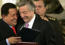 Álvaro Uribe: “El plan de Fidel Castro y Hugo Chávez fue preservar el socialismo en el Siglo XXI”