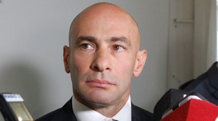 El ministro de Seguridad de Chubut por el apoyo de Bielsa a Jones Huala: “Estamos hablando de un terrorista”