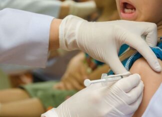 España y Reino Unido aún no tienen autorización para vacunar a niños de entre 3 y 11 años