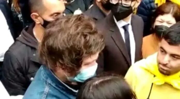 “Gildo te tiene controlado”: la amenaza de un profesor a un alumno por apoyar a Milei