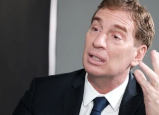 Santilli recordó el “Club del Helicóptero” que aseguraba que Milei no llegaría a octubre: “Quisieron frenarlo pero no pudieron”