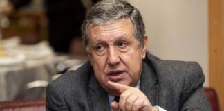 Ramón Puerta: “La marcha que sufrimos con Rodríguez Saa fue muy parecida a la que le tocó a De la Rúa”