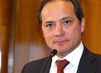 Camau Espínola: “El presidente tomó una decisión y nosotros como oficialismo tenemos que fortalecerlo”