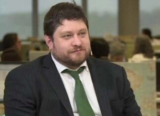 Nicolás Wiñazki: “La comisión tiene que fiscalizar el trabajo del espionaje argentino”