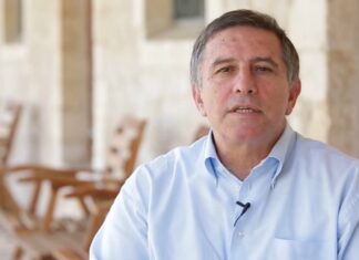 Daniel Carmon, ex cónsul israelí en Argentina: “Sin Irán, Hezbollah no hubiera hecho los ataques”