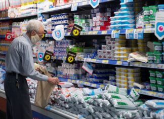 La inflación en Argentina es cinco veces mayor a la de la región