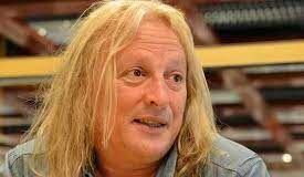 Rubén “Pollo” Sobrero: “El gobierno está haciendo un ajuste ortodoxo tradicional”