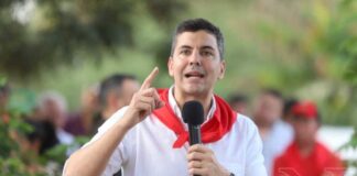 Santiago Peña, candidato a presidente de Paraguay: “Una de las bases del éxito económico ha sido una baja tributación”