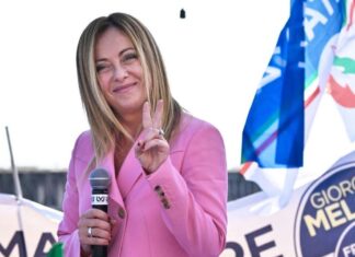 Guido Gazzoli, periodista italiano: “Hay una alternancia de poder por una bronca impresionante contra la clase política”