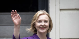 Esteban Cichero Ubner: “Liz Truss está muy en contra del patoterismo argentino”