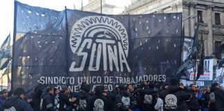 Claudio Mora: “Nosotros no ganamos ni 3 dólares la hora y en todo el mundo Bridgestone y Pirelli pagan 27 dólares”