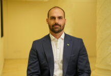 Eduardo Bolsonaro apoyó a Javier Milei de cara al balotaje: “Queremos un cambio para toda la región”