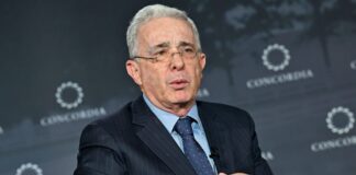 Álvaro Uribe: “Lula sacó de la pobreza a 30 millones de brasileños, pero fue permisivo con Chávez y compañía”