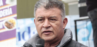 Claudio Borghi: “Messi juega a otro deporte”