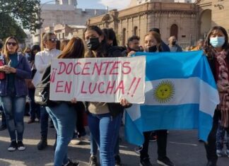 El testimonio de una docente autoconvocada de La Rioja: “Estamos debajo de la línea de indigencia y empezaron los aprietes”