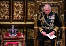 Ramón Pérez Maura sobre la coronación de Carlos III: “Es la primera que se va a fotografiar a color”