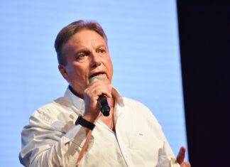 Carlos Eguía: “Con Milei me equivoqué. O es un turro o se cree un Mesías”