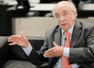 Carlos Leyba: “La Argentina desde el 74 es una fábrica de pobres”