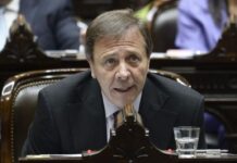 Oscar Zago: “De 664 artículos, quedamos en 382 y ¿este es el gobierno que no escucha?”