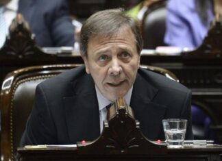 Oscar Zago: “De 664 artículos, quedamos en 382 y ¿este es el gobierno que no escucha?”