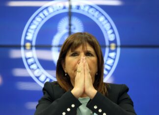 Patricia Bullrich criticó el desdoblamiento de las elecciones: “Los kirchneristas se pelean y tiran el problema a los argentinos”