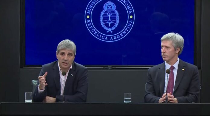 Economistas analizaron la suba del dólar y la tensión en los mercados
