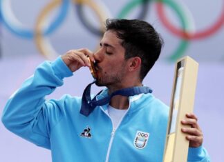 El testimonio de “Maligno” Torres tras ganar la medalla de oro: “Era el sueño más grande que tuve desde pequeño”