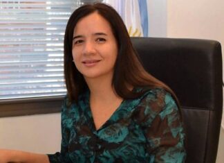Celsa Ramírez explicó cómo funciona la red de inmigrantes senegaleses para comercio ilegal: “Ingresan de todo”