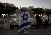 “A mi papá lo asesinaron en un ataque en el trabajo”, el desgarrador relato de un sobreviviente, a un año del sangriento atentado de Hamas