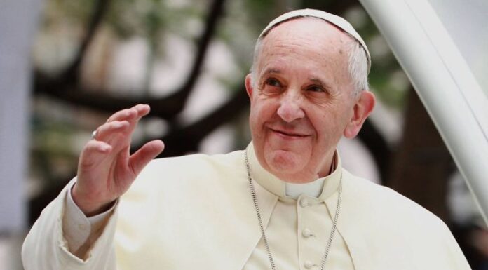 Hernán Reyes Alcaide, sobre el nuevo Libro del Papa Francisco: “La idea de plasmar en un libro rostros concretos de esperanza”