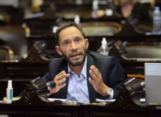 Maximiliano Ferraro sobre Manuel Adorni: “Está claro que volvió a mentir”