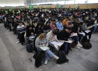 Escándalo por fraude en los exámenes de residencias médicas: “En las redes, médicos extranjeros contaban cómo les vendieron los exámenes por hasta 4.000 dólares”