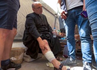 Gabriel Romanelli, párroco argentino herido en Gaza: “Dicen que fue un error”